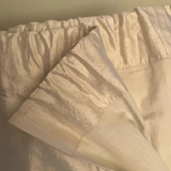 2 Linen & Things Ivory 40W x 82L 100% Raw Silk Rod Pocket Drapery Panels - Picture 3 of 7